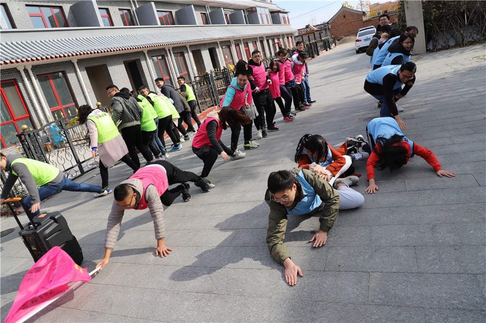 [懷柔苑林山莊]-兩日戰(zhàn)狼特訓拓展活動