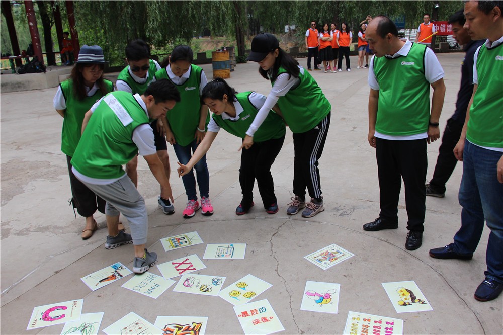 [壩上草原]+景區(qū)主題項(xiàng)目+草原素質(zhì)拓展二日?qǐng)F(tuán)建活動(dòng)