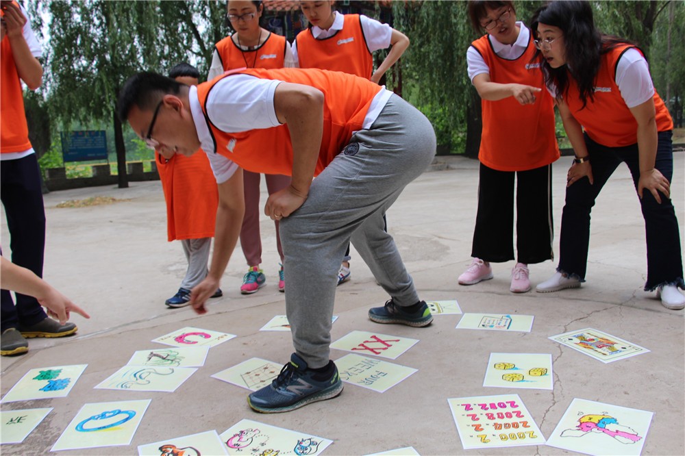 [昌平芳草漁村展基地]-素質(zhì)拓展一日?qǐng)F(tuán)建