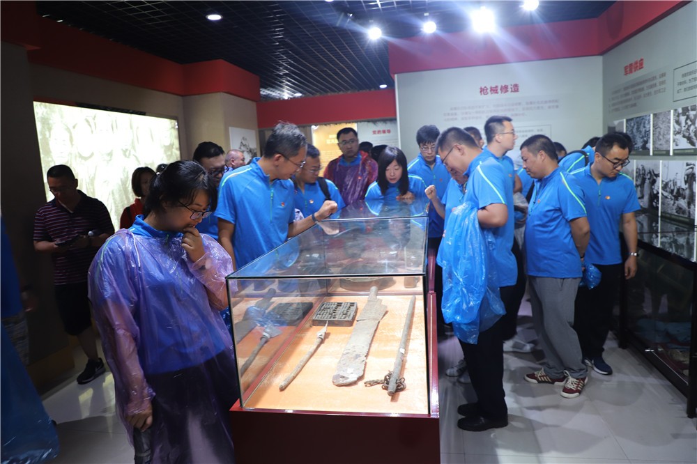 [河北冉莊地道戰(zhàn)]+狼牙山愛(ài)國(guó)旅游團(tuán)建兩日活動(dòng)