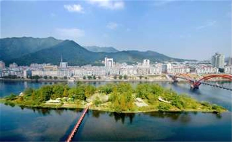 [杭州富春開元芳草地鄉(xiāng)村團建酒店]+場地團建一日拓展活動