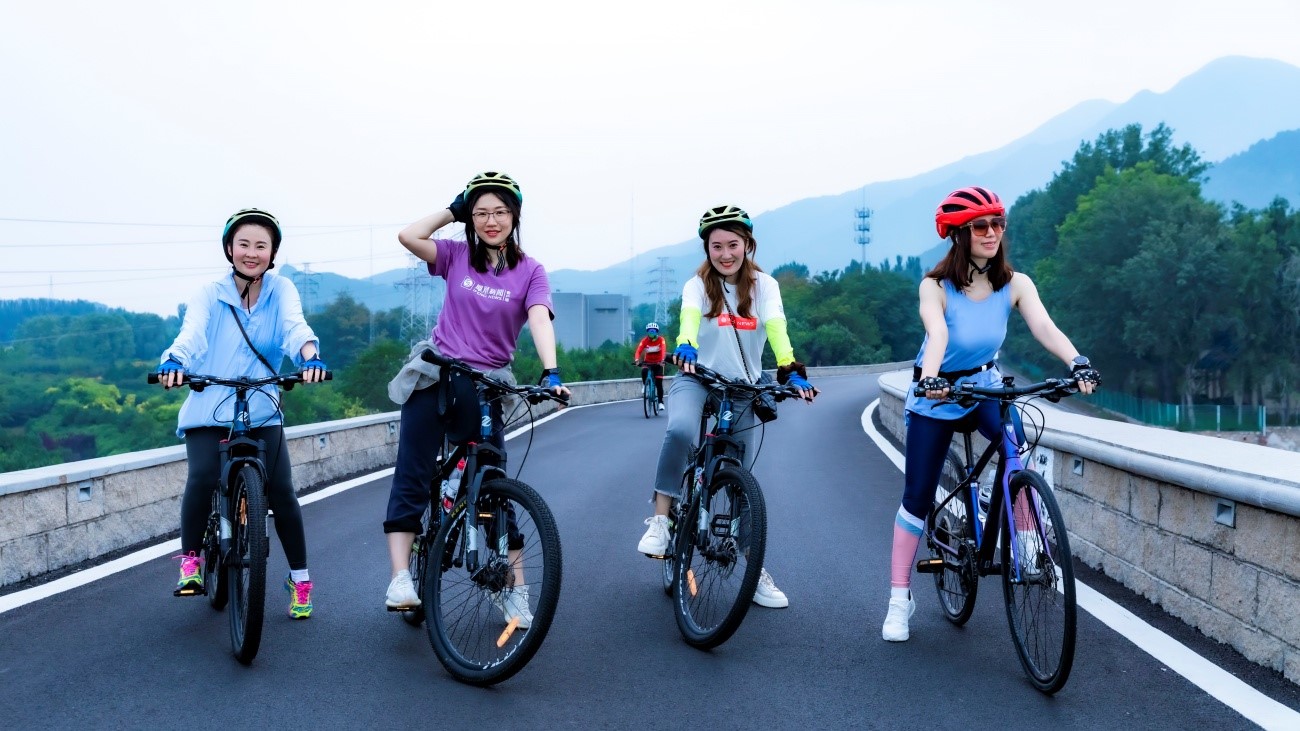 「騎行雁棲湖，凝聚團(tuán)隊(duì)力！」 一日騎行團(tuán)建，挑戰(zhàn)與美景同行！