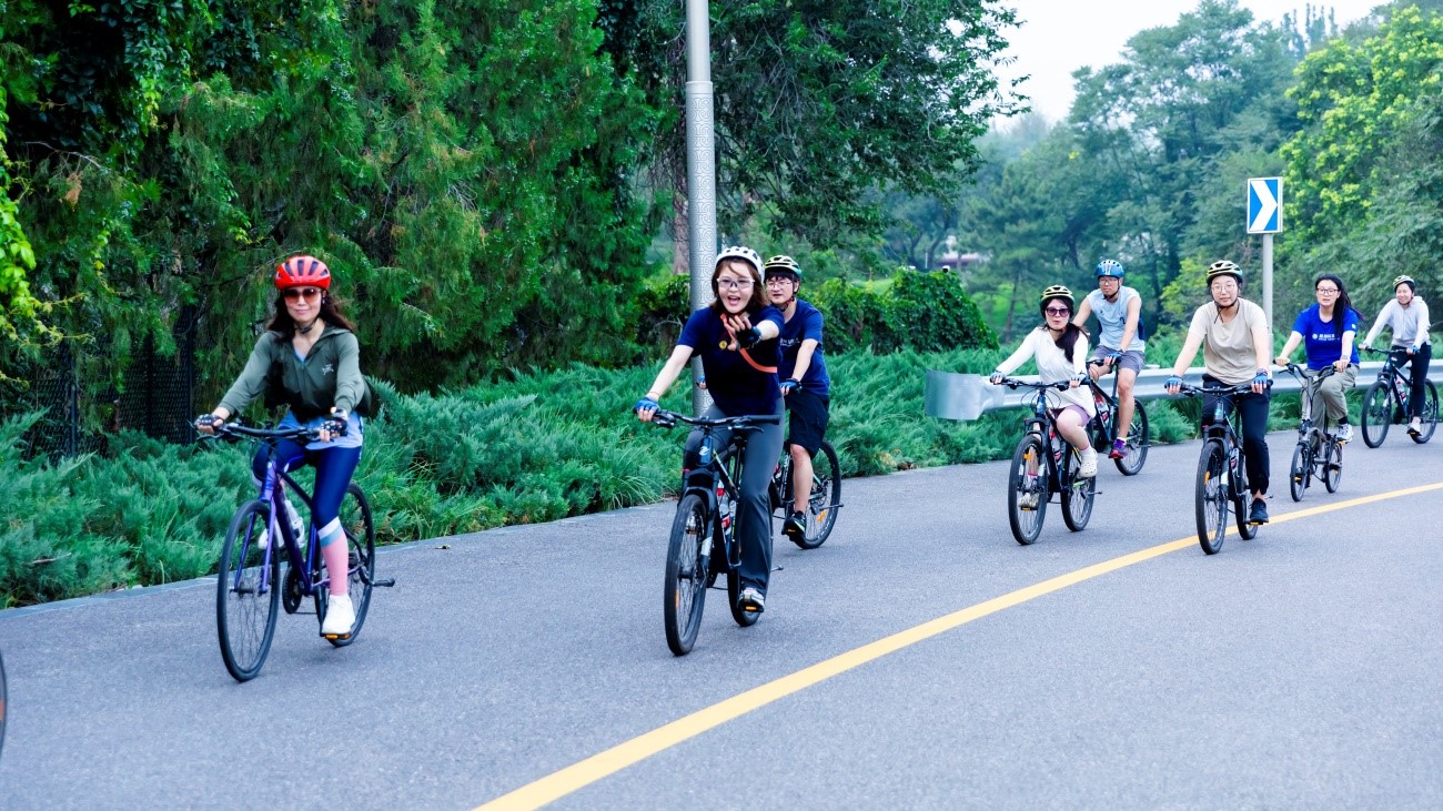 「騎行雁棲湖，凝聚團(tuán)隊(duì)力！」 一日騎行團(tuán)建，挑戰(zhàn)與美景同行！